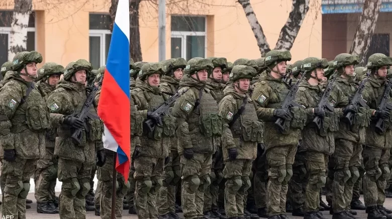 روسيا: 10 آلاف شخص تطوعوا للقتال في أوكرانيا