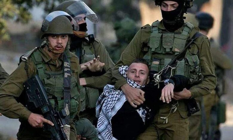 الاحتلال الإسرائيلي يعتقل شبكة لـ"حماس" في الضفة