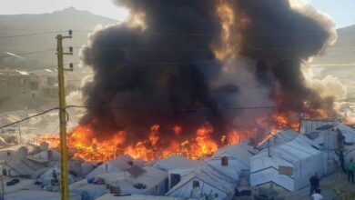 حريق كبير في مخيم للنازحين السوريين في لبنان