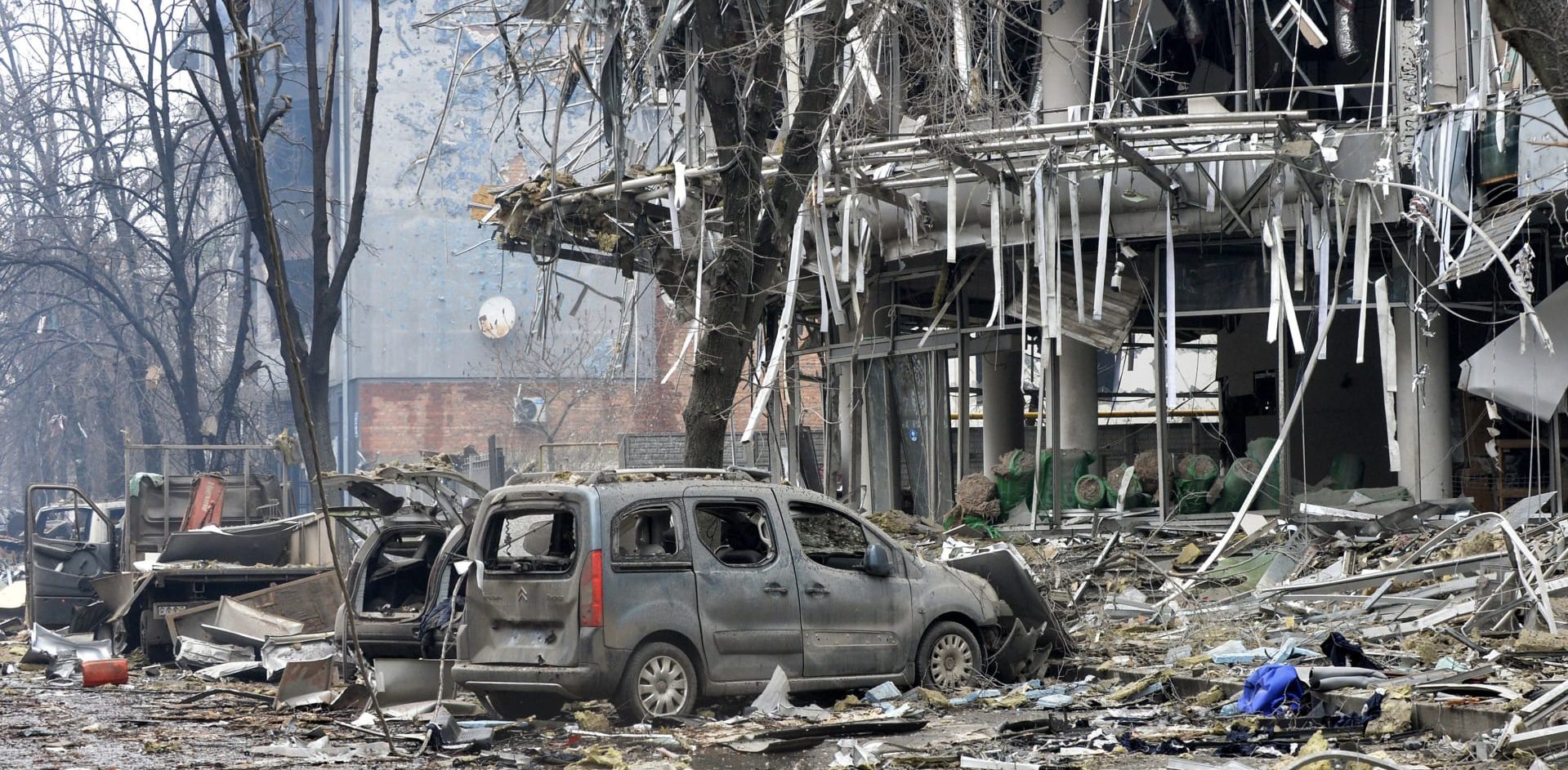مسؤول: ضربات جوية روسية استهدفت كييف