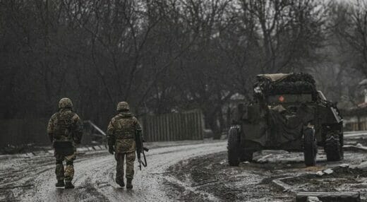 حرب أوكرانيا... تبادل للأسرى وروسيا تتهم أمريكا وناتو بدعم كييف