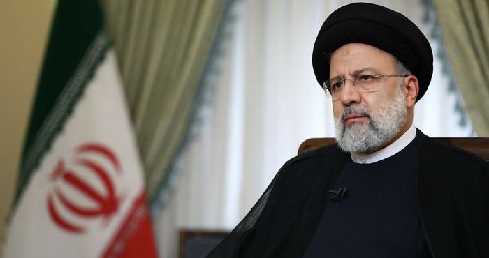 رئيسي يصف الاحتجاجات في إيران بـ"حرب الأحزاب"