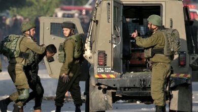 استشهاد فلسطيني واعتقال 20 آخرين في الضفة الغربية المحتلة