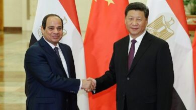 السيسي يدعو إلى تعزيز التعاون بين مصر والصين