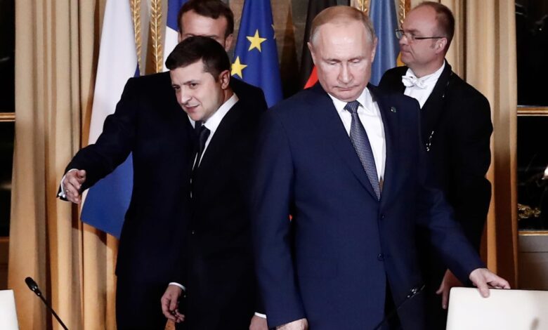 بوتين أم زيلينسكي؟ كلاهما يتعهد بالنصر في العام الجديد!