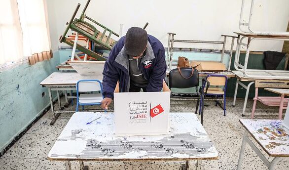 تونس تعلن عن موعد اقتراع الدور الثاني للانتخابات التشريعية