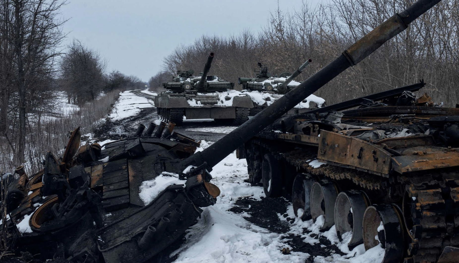 مسؤولة أمريكية: أوكرانيا دمرت نصف دبابات روسيا