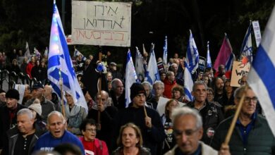 تحذير من انهيار دستوري بفعل الانقسامات في إسرائيل