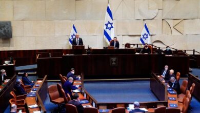 إسرائيل تصادق على قانون يحمي نتانياهو من محاكمته بتهم الفساد