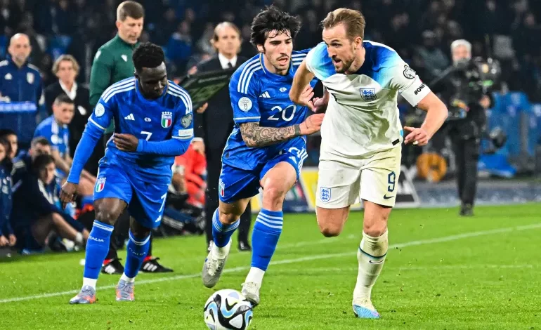 إنجلترا تحرز فوزاً قاتلاً أمام إيطاليا في كأس أمم أوروبا