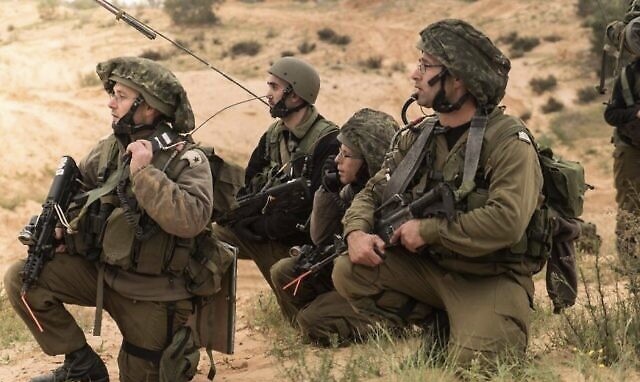 الغضب يصل الجيش .. ائتلاف نتانياهو يدعو إلى الحوار مع المعارضة
