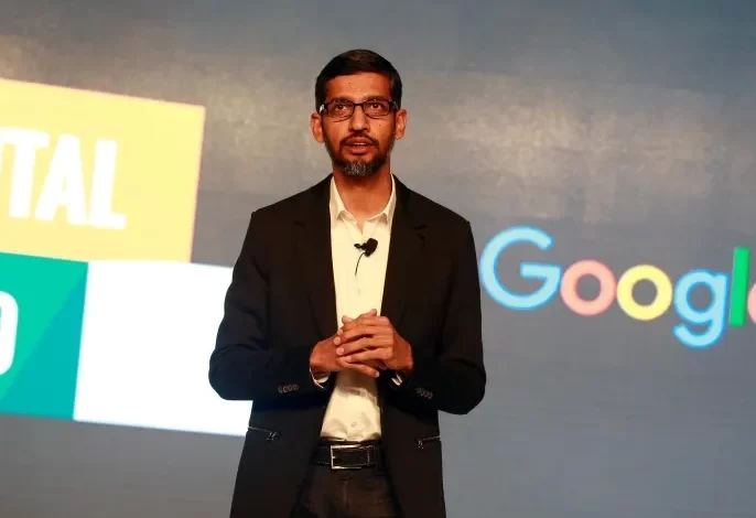 الرئيس التنفيذي لشركة "غوغل" يدافع عن سياسة المكاتب الجديدة