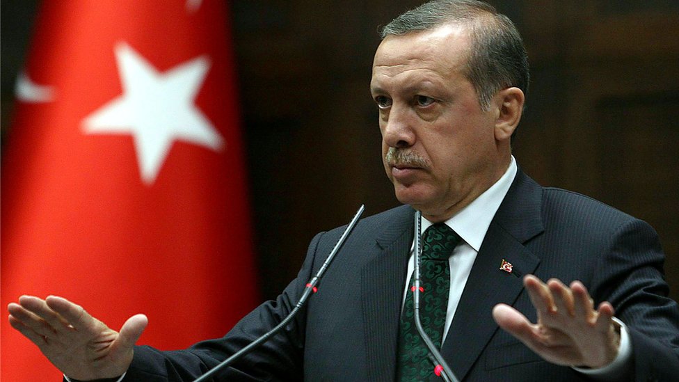 تركيا: لا يمكن الصمت عن تهديد واقتحام المسجد الاقصى
