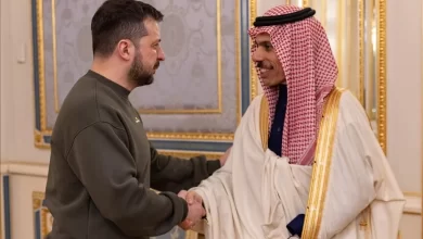 زيلينسكي في السعودية لحضور القمة العربية