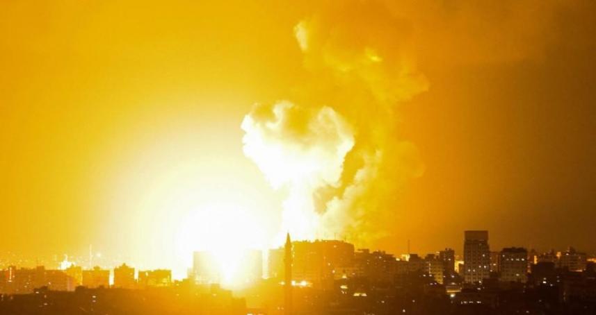 مصر تعيد الهدوء بين غزة وإسرائيل بعد ليلة شديدة من التصعيد